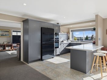 Havelock North Presentation and Position