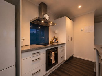 Modern, Spacious & Surprisingly Private