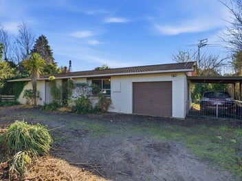 Views, Space & Potential on a Rare Double Section