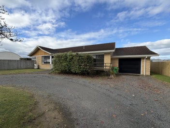 Image 1 of 18
