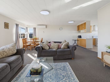 Easy Stoke Living with Strong Rental Appeal
