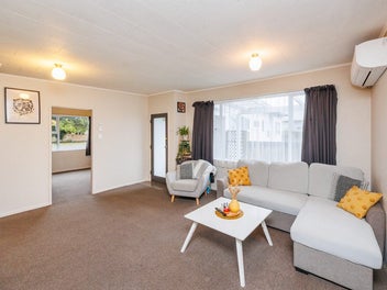 EXCELLENT FIRST HOME OR INVESTMENT