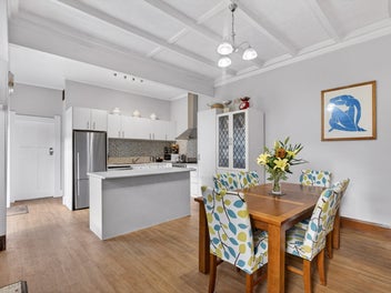Relocation Motivation: Must Be Sold!