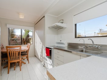 VENDORS HAVE BOUGHT - MUST BE SOLD