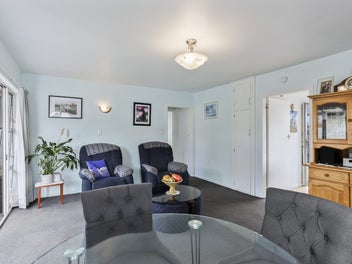 Woolston Gem - Ready to Reward!