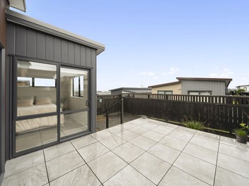 Perfect Starter - Near New & City Views