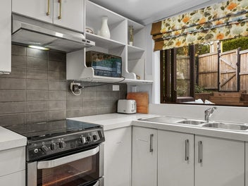 MURRAYS BAY LIVING | RANGITOTO ZONED | IGNORE CV!