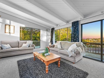 Family Has Moved - Time For Yours To Move In