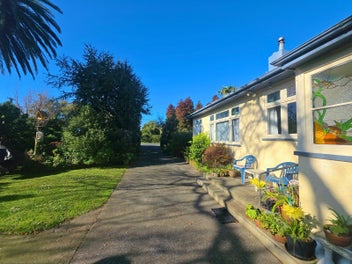 Hidden Garden Paradise on 2,343m²