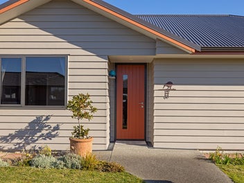 Tarata Grove Treasure, 2 Bedrooms - 2 Bathrooms