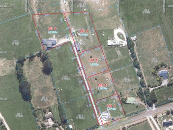 261 Utopia Road, Westport
