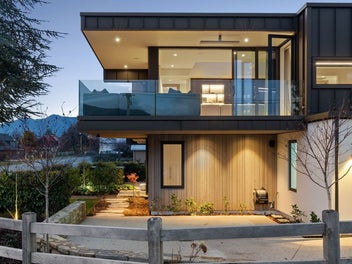 Sophisticated Lock-and-Leave Living