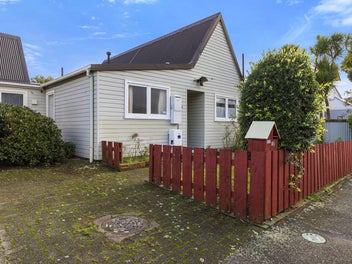 Image 1 of 1