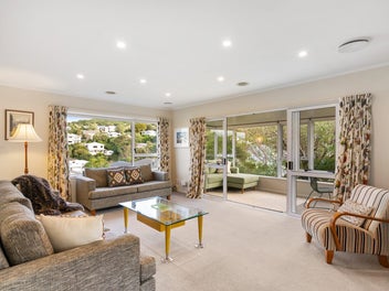 Sun, Views & Space - Don't Miss This One!