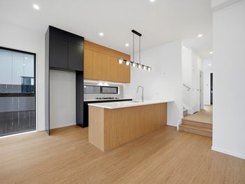 Brand New Family Living in the Heart of Silverdale