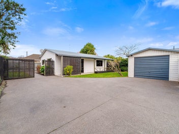 Effortless Living in Popular Somerfield
