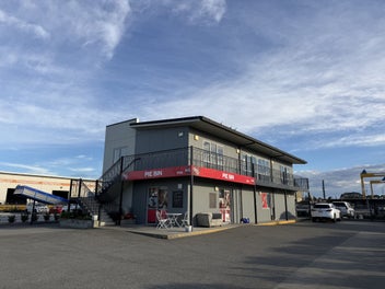 Image 1 of 14