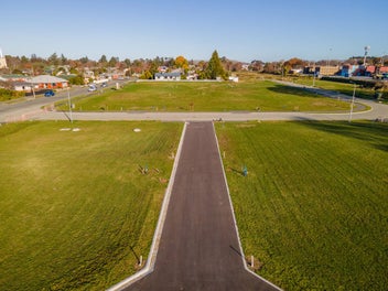 Titled Sections - Tarrant Lane