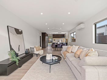 Thoughtful Living in Exclusive Oliver Grove