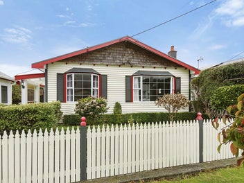 Space, Character & Family Living in Alicetown