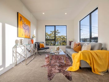 Brand-New Family Luxury, Mount Albert Grammar Zone