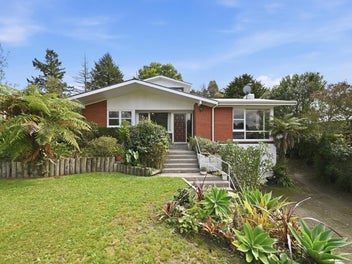 Image 1 of 11