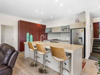 Spacious Family Living in The Gardens