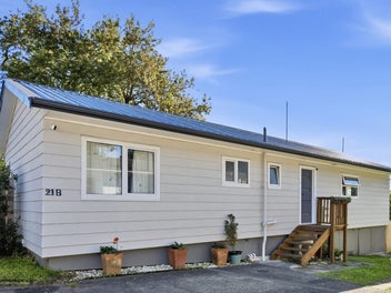 Hidden Gem in Popular Beach Haven