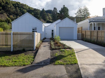 Image 1 of 17