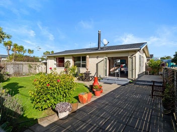 OLDE BEACH - FREEHOLD TOWNHOUSE