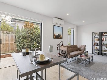 2/16 Devon Street