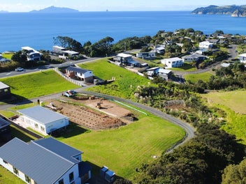 Nature, Convenience, and Coastal Charm