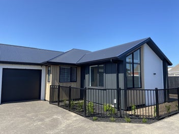 Image 1 of 21