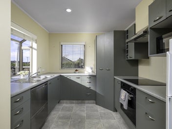 Modern, accessible & easy-care living