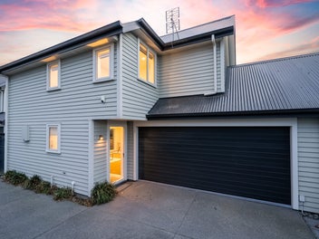 City Fringe with a Double Garage