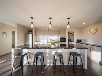 Where Mountain Views Meet Effortless Living