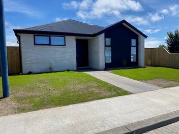 Image 1 of 22