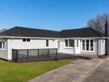 Renovated Home + Self-Contained Unit