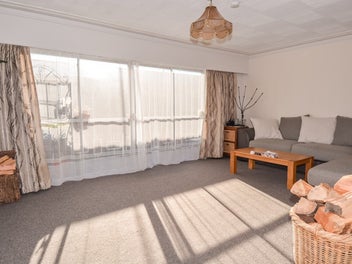 Large Home on Easycare Section