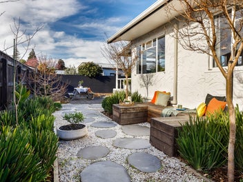 Act fast. Move in fast. Vendors secured!