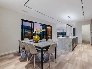 Sunny Corner Family Home with 2 Living Areas