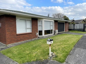 Image 1 of 10