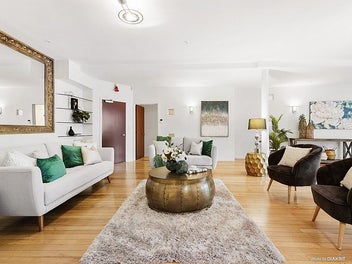 INNER CITY, SPACE, LIFESTYLE