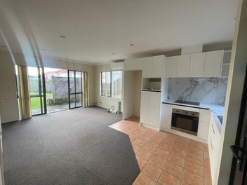 Image 1 of 11