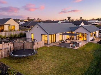 Intelligent Design, Exceptional Living on 961 sqm