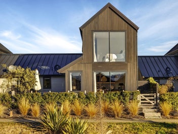 Investment or Lifestyle Home - Offers Invited