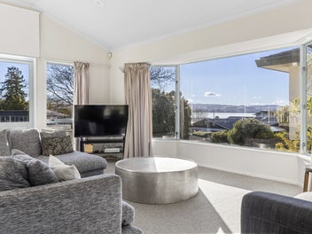 Lake views and lifestyle living