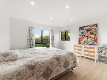 Excellent Condition, Great Location!