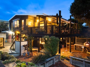 Soul, Serenity & Sea Views