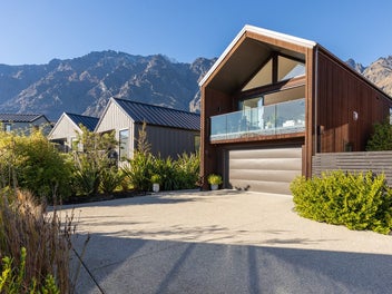 Effortless Living in Jack’s Point